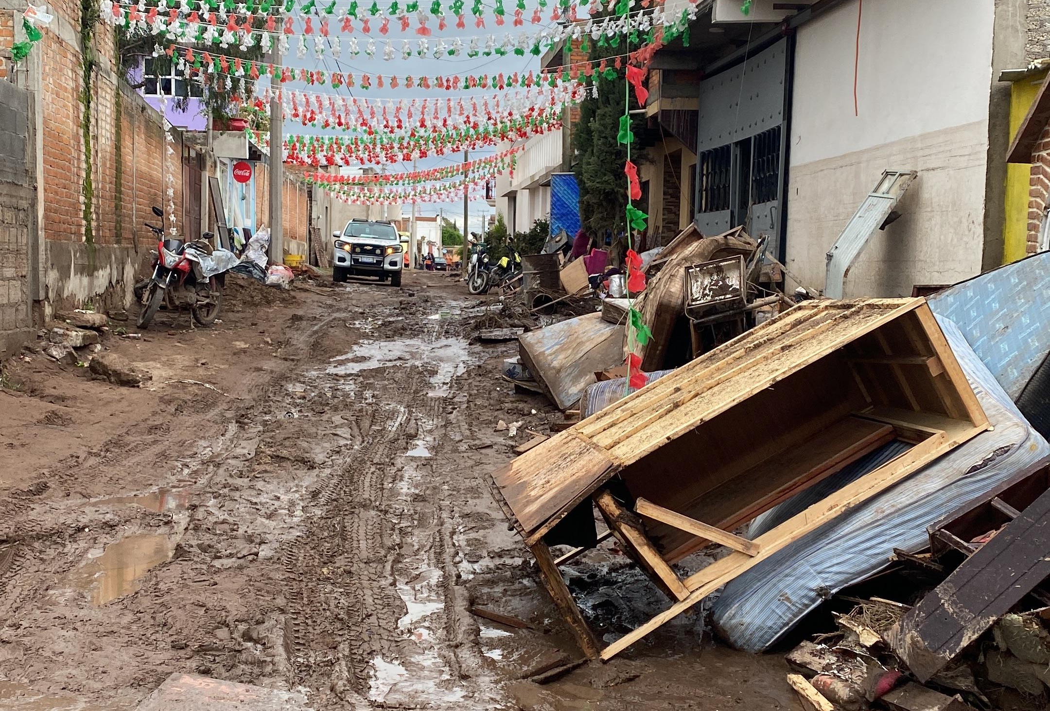 LEÓN SE SUMA A LA AYUDA PARA SAN PEDRO DE IBARRA, OCAMPO; INVITAN A DONAR VÍVERES