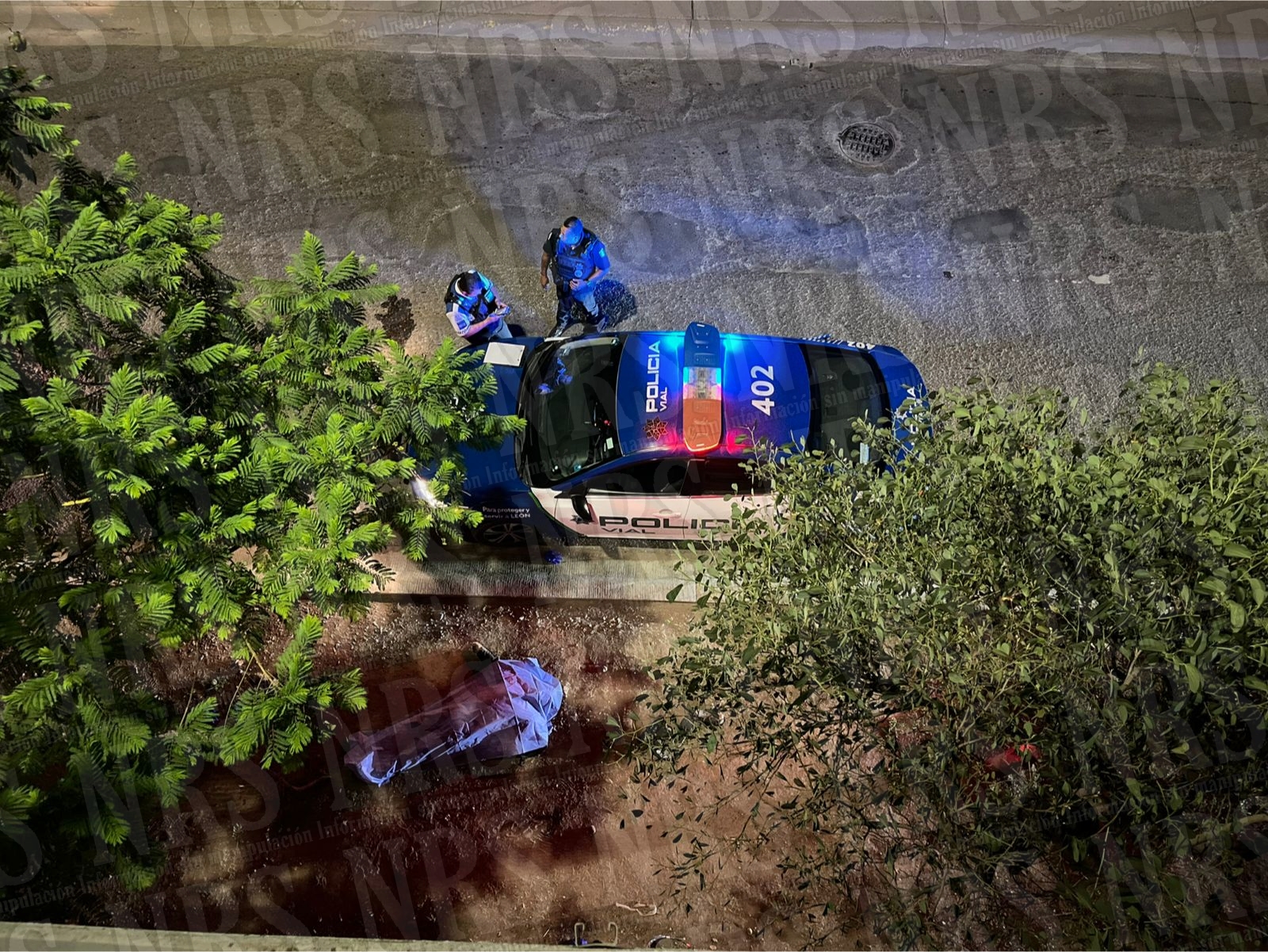 MOTOCICLISTA CAE DESDE UN PUENTE TRAS ACCIDENTE EN EL BULEVAR AEROPUERTO; FALLECE EN EL LUGAR 😱