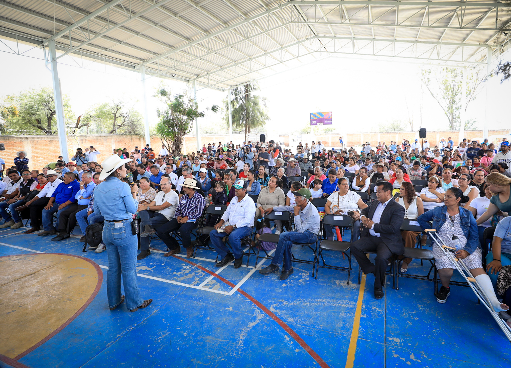 Más obras y apoyos llegan a Cerrito de Jerez