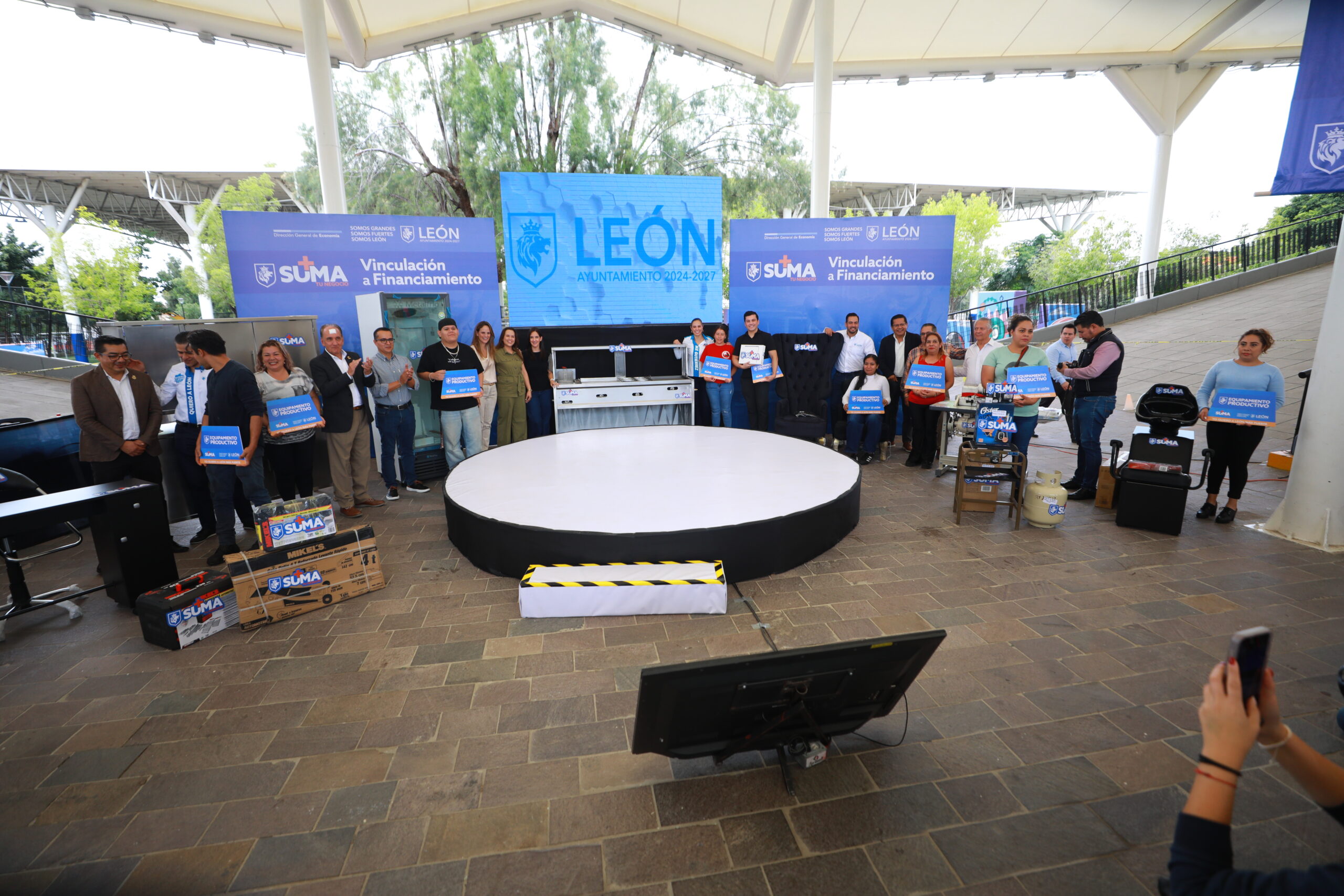 En León, emprendedores reciben impulso con el programa Suma Tu Negocio