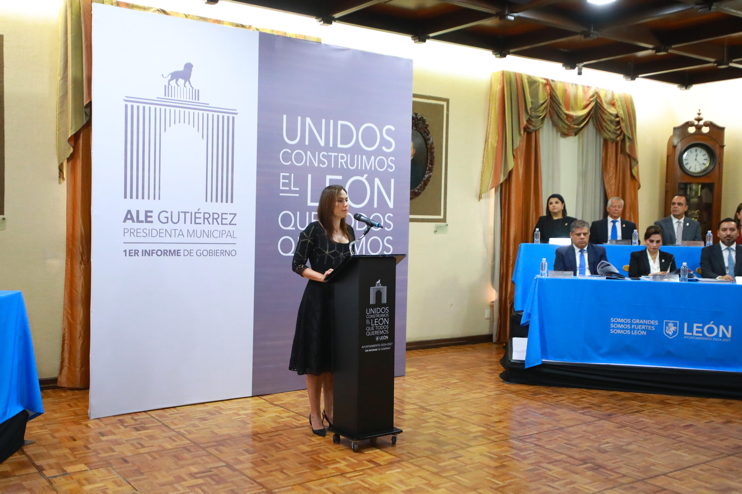 Ale Gutiérrez rinde su Primer Informe de Gobierno en León