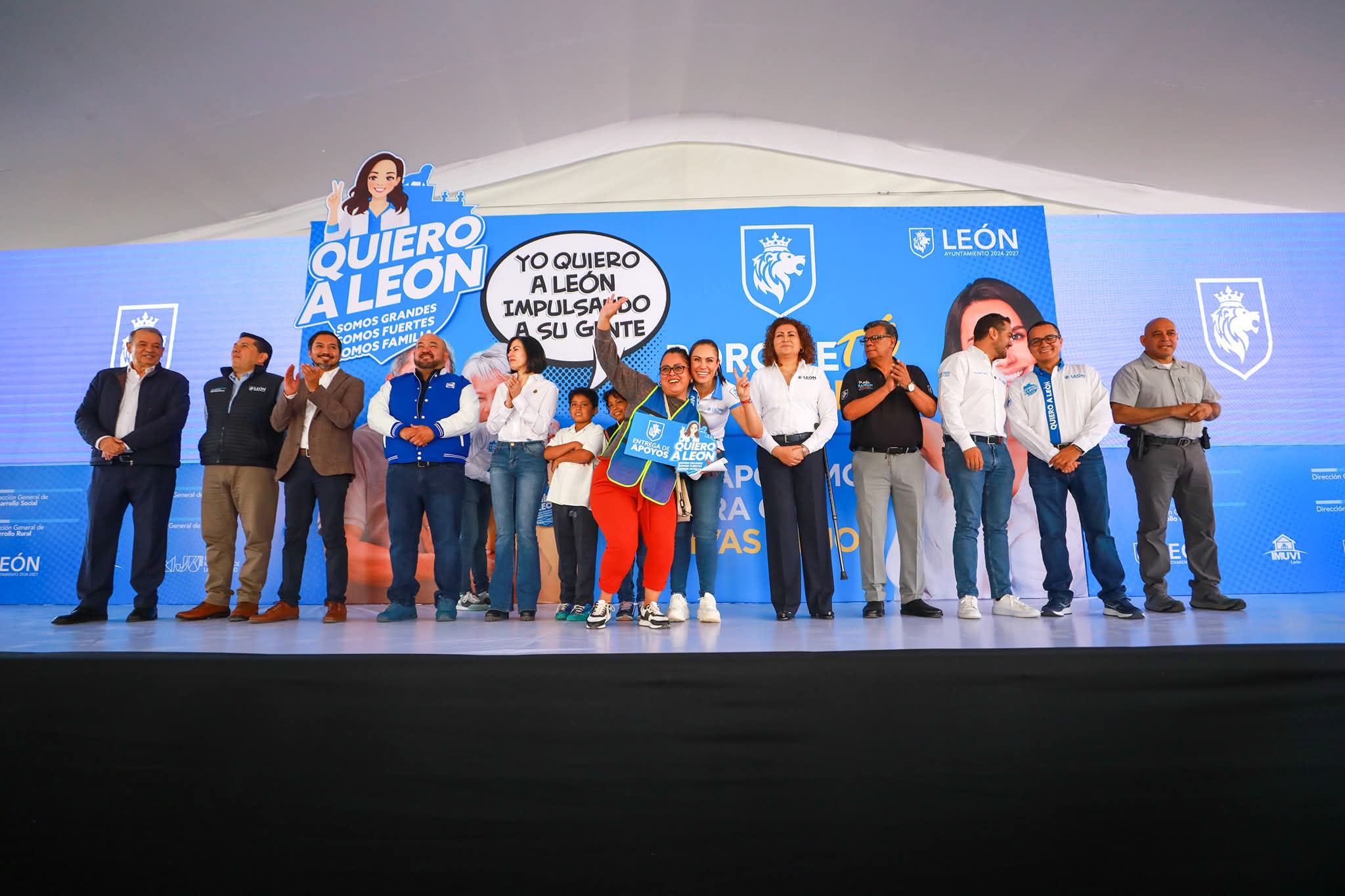 CON LA ENTREGA DE APOYOS ‘QUIERO A LEÓN’, EL MUNICIPIO REAFIRMA SU COMPROMISO DE QUE NADIE SE QUEDE ATRÁS