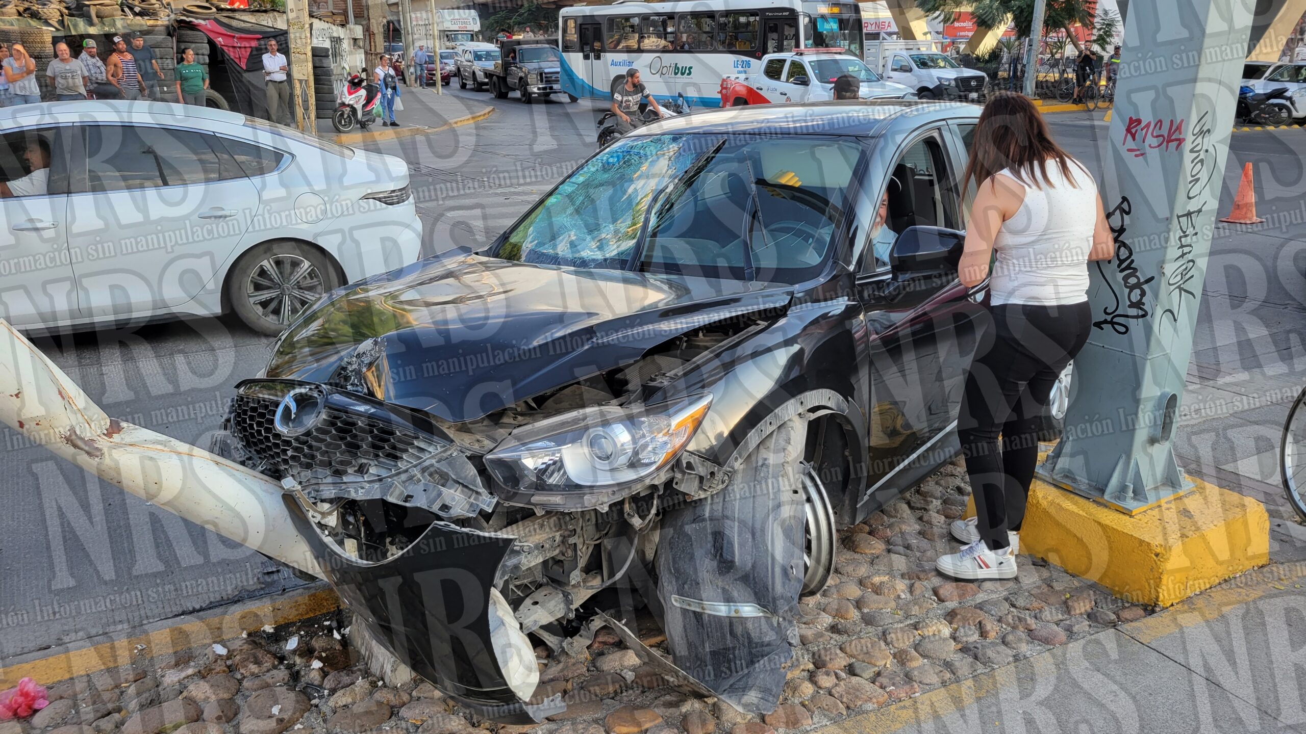 SE PASAN EL ROJO Y DESATAN CAOS EN MORELOS E IBARRILLA; HAY UN MENOR LESIONADO