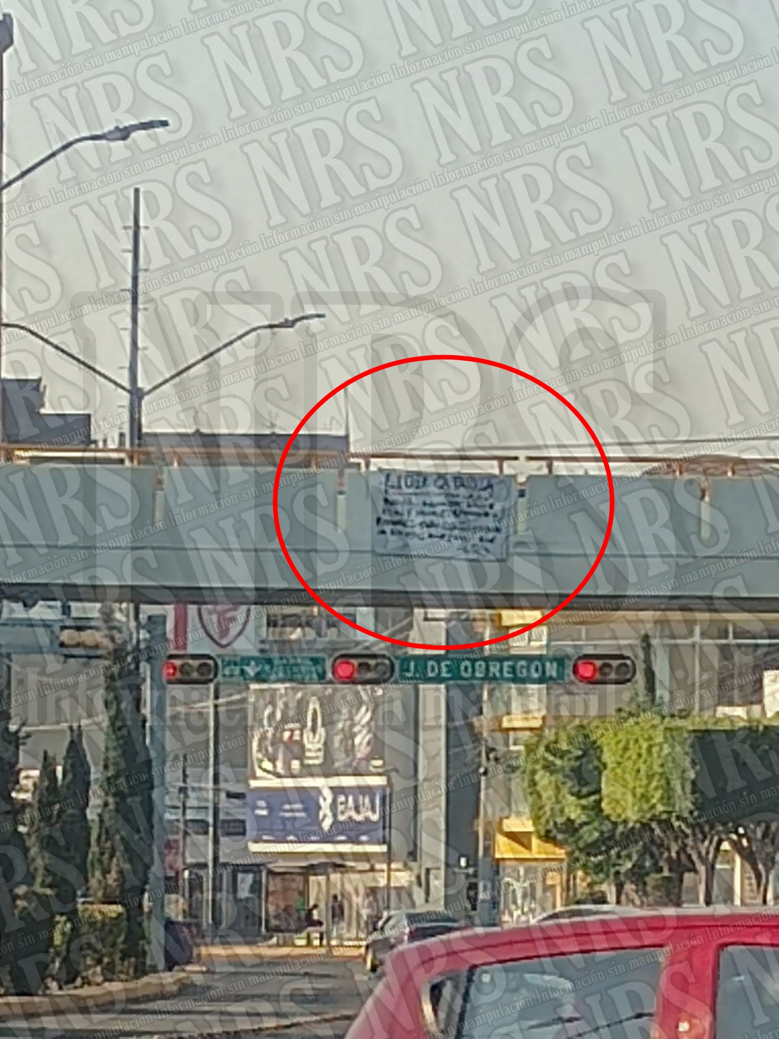 😱Dejan manta con amenazas en puente de López Mateos, frente al Parque Hidalgo🚨