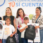 LLEVA ALE GUTIÉRREZ APOYOS A FAMILIAS PARA MEJORAR SUS HOGARES…