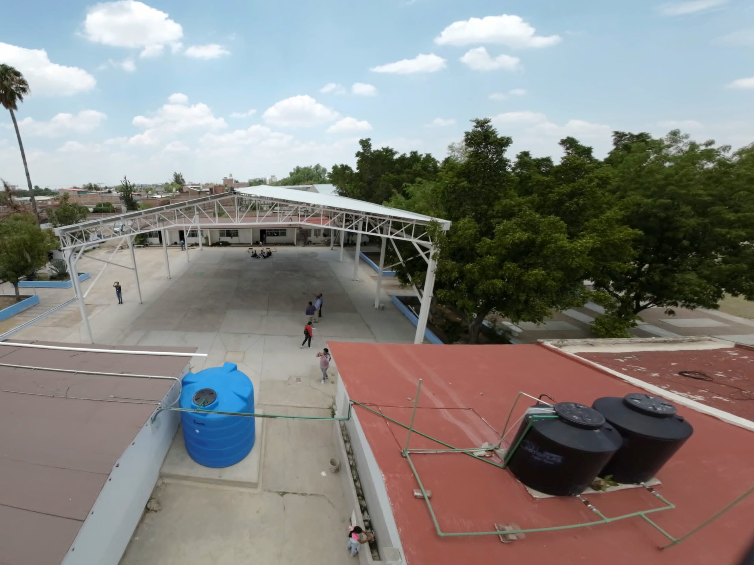 LEÓN IMPULSA ESCUELAS SUSTENTABLES QUE APROVECHAN EL AGUA DE LLUVIA